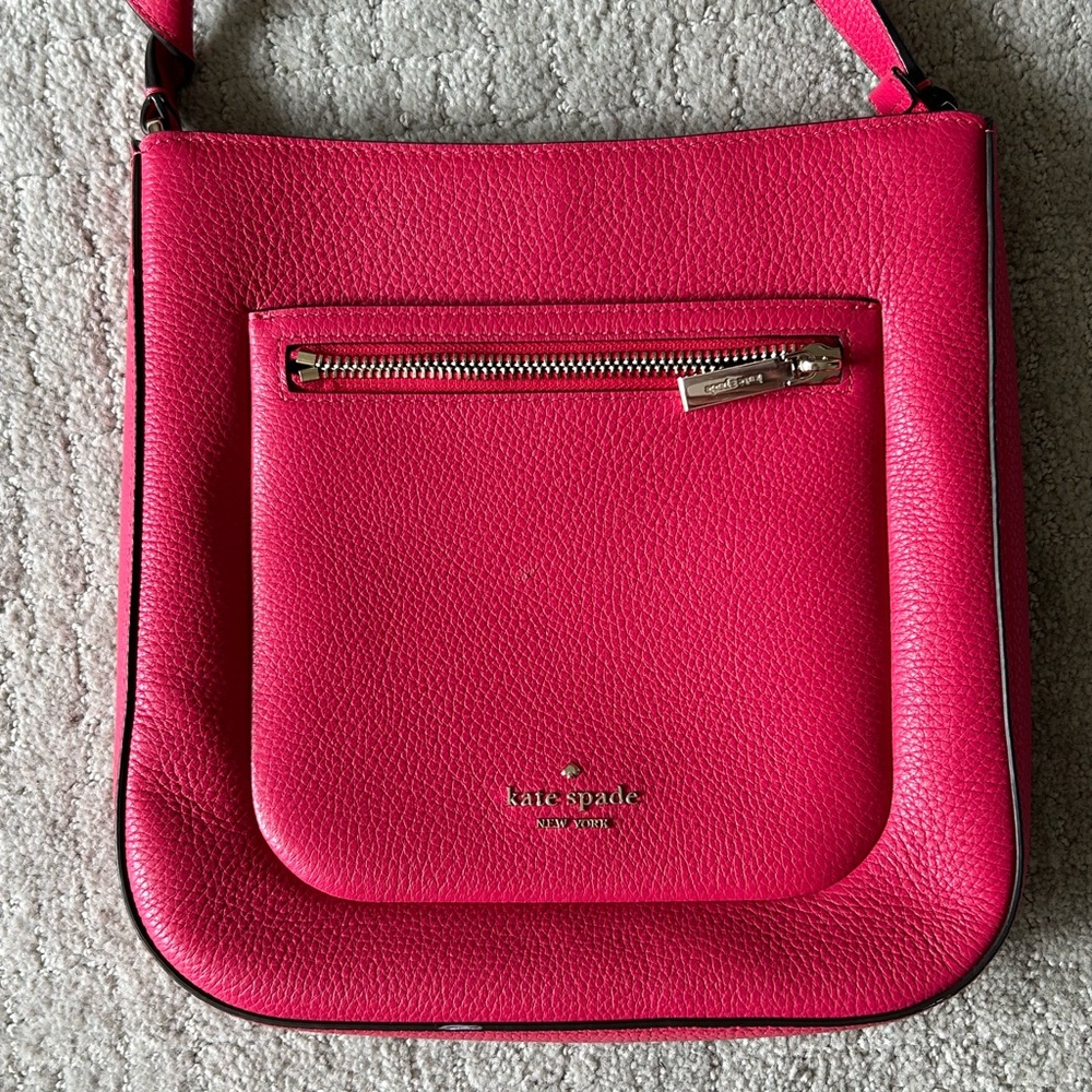 Beautiful fuchsia kate spade leather crossbody